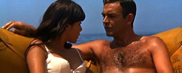James Bond ends "You Only Live Twice"  in a raft (a sort of island) with Mie Hama.