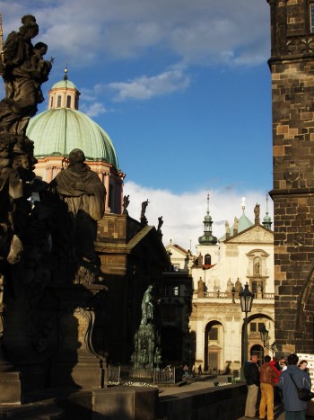 I took this from the bridge in the photo above, looking toward the Old Town.