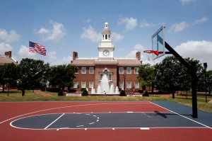 John G. Mahler Student Center at DBU.