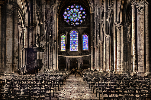 Rose Window at Chartres Cathedral. (flickr.com)
