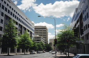 Public street in Canberra. (skyscrapercity.com)