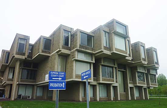 Orange County Government Building. (culturegrrl.com)