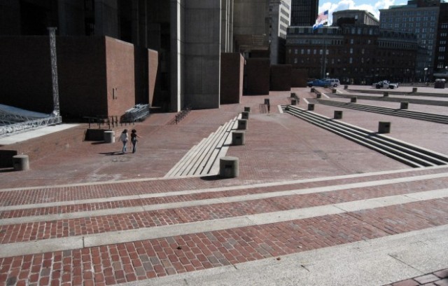 Plaza of Boston City Hall. (Project for Public Spaces)