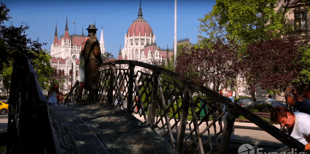 Screen Shot 2017-11-18 at 5.11.11 PM.png